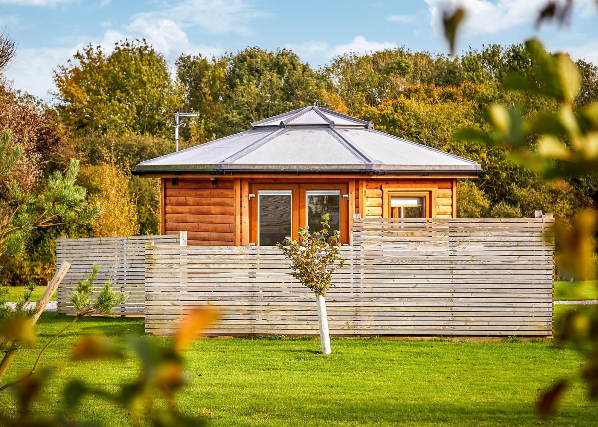 Green Meadows Park Garton Екстер'єр фото