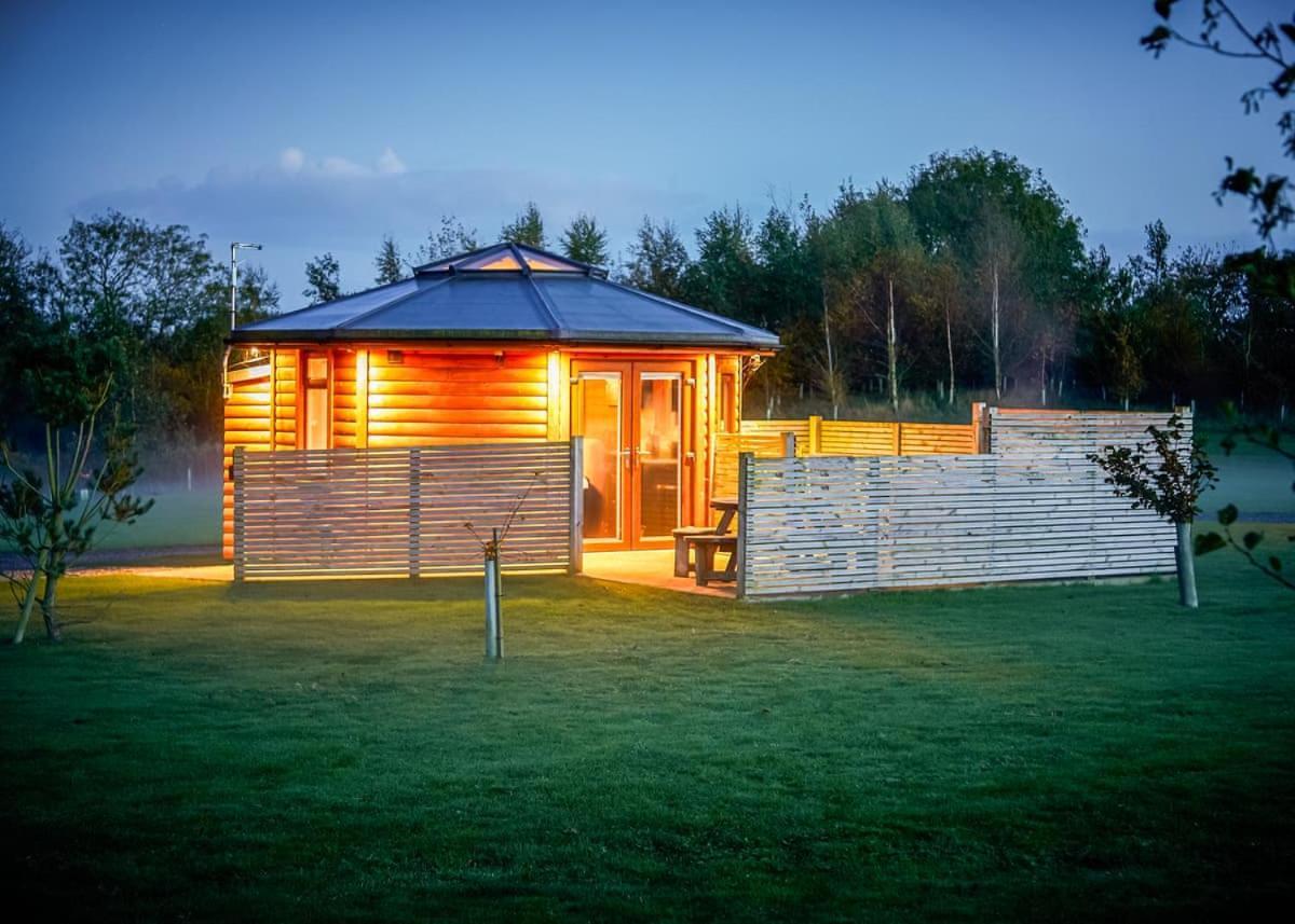 Green Meadows Park Garton Екстер'єр фото