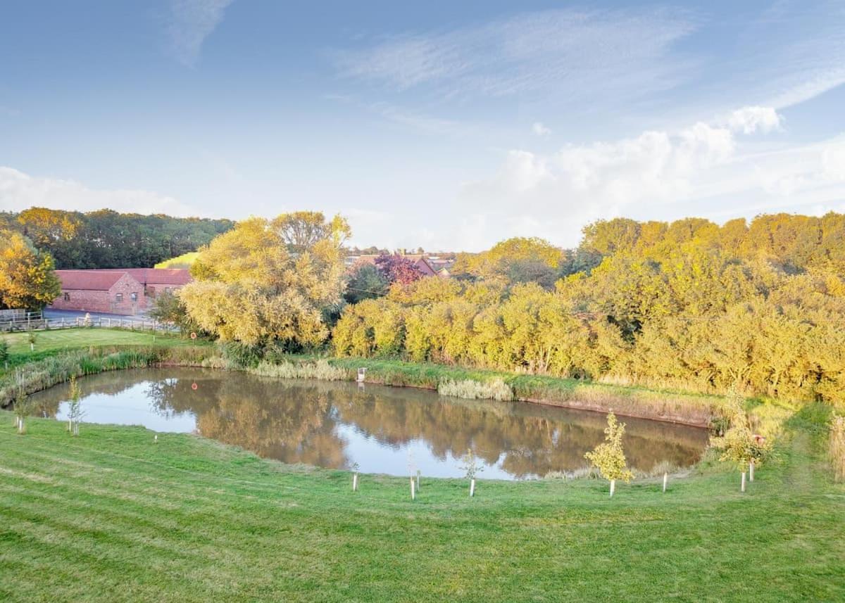 Green Meadows Park Garton Екстер'єр фото