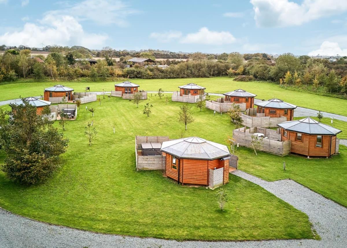 Green Meadows Park Garton Екстер'єр фото